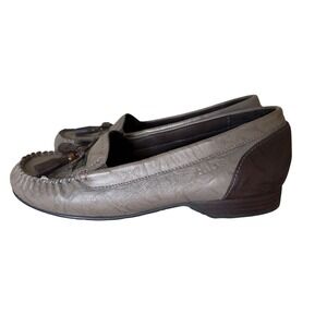 TAOS Women's 8 Leather Tassel Loafer Flats Shoes Taupe Brown Casual Walking Work